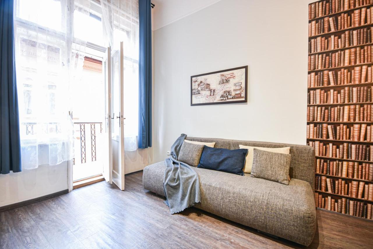 Opera Elegance Andrassy Apartment Budapest Exterior photo