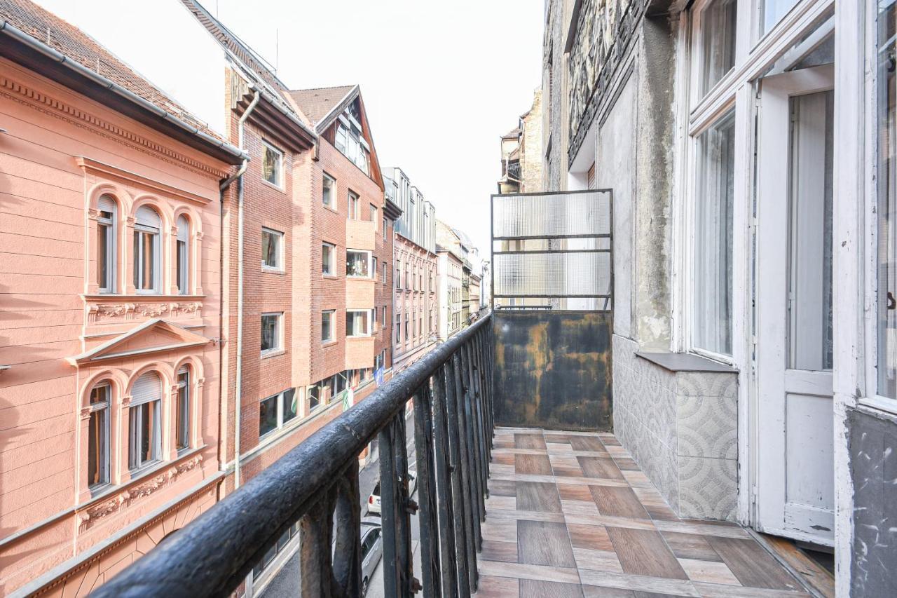 Opera Elegance Andrassy Apartment Budapest Exterior photo