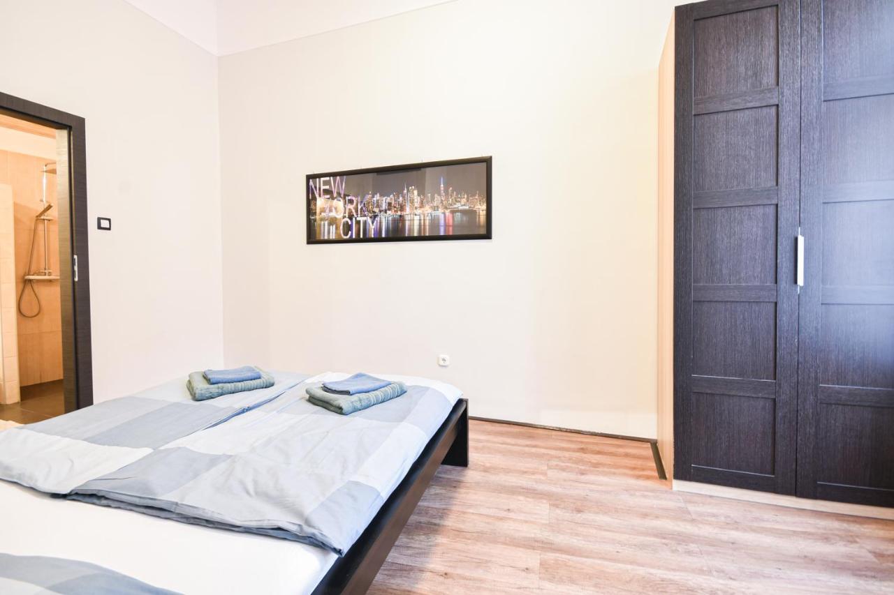 Opera Elegance Andrassy Apartment Budapest Exterior photo