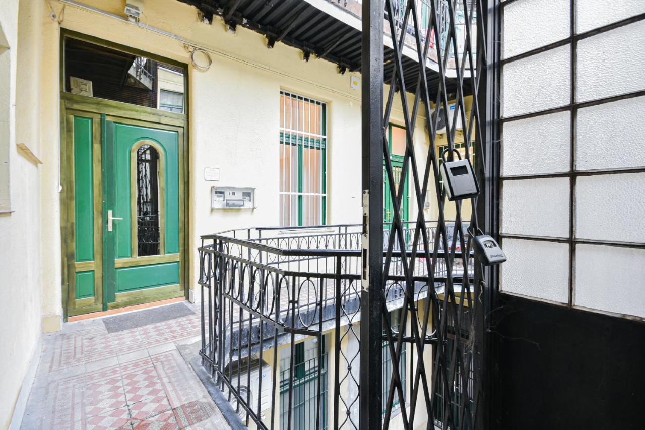 Opera Elegance Andrassy Apartment Budapest Exterior photo