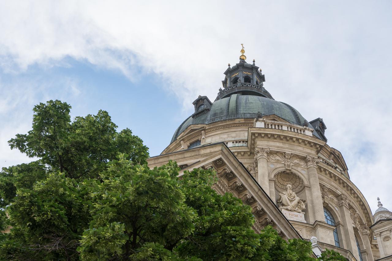 Opera Elegance Andrassy Apartment Budapest Exterior photo